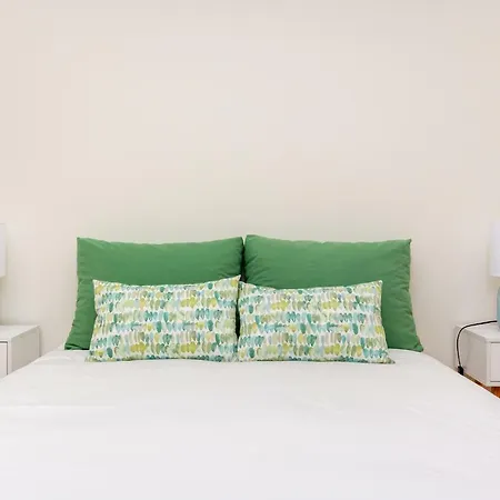 Whome | Almirante Reis Deluxe Apartment *
